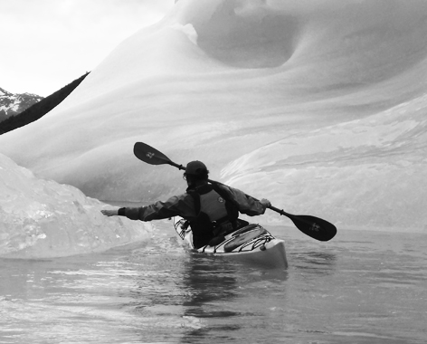 cristian oyarzo kayak en patagonia